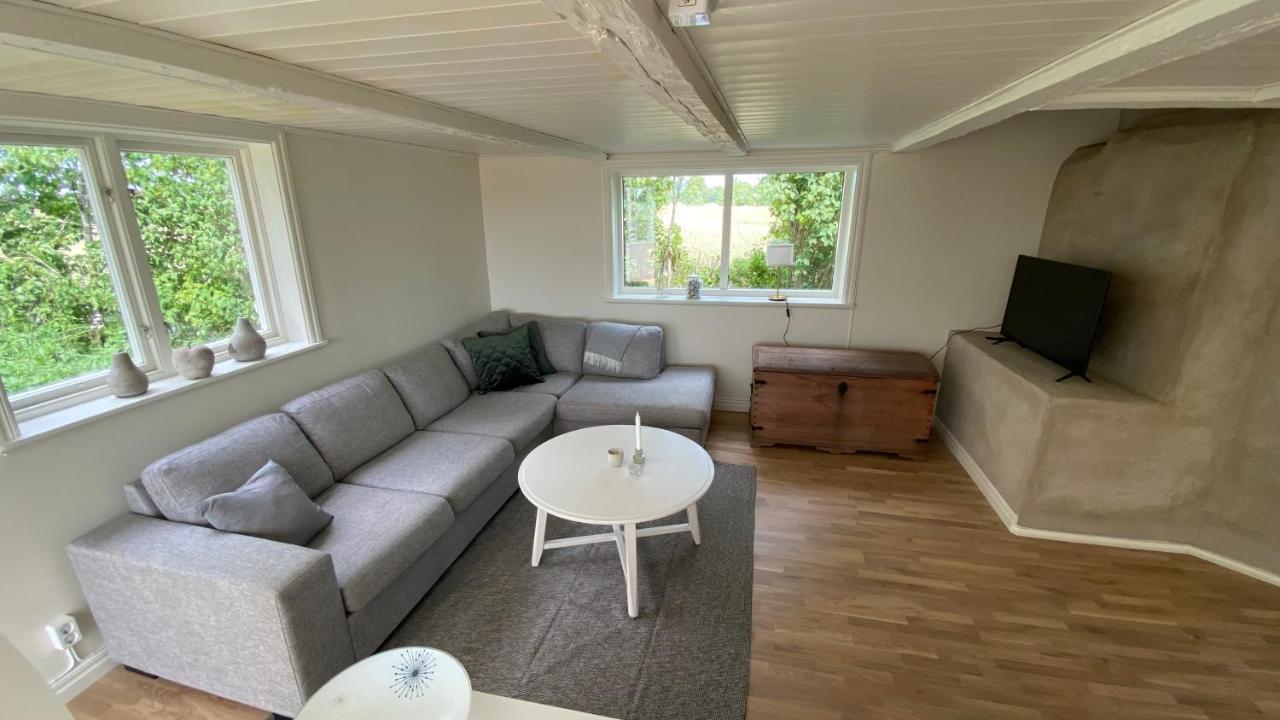 קלמאר Charmig, Nyrenoverat Och Fullt Utrustad Stuga. Anpassad Foer Hundar, Naera Till Naturen Och Havet. Gangavstand Till Golfbana. מראה חיצוני תמונה